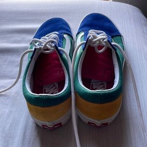 Vans in like new condition
